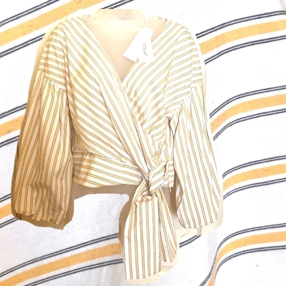 𝅺Host PICK🎉DEREK Lam V Neck Cropped 3/4 Sleeve Top Cotton Modern Neutral - Picture 4 of 11